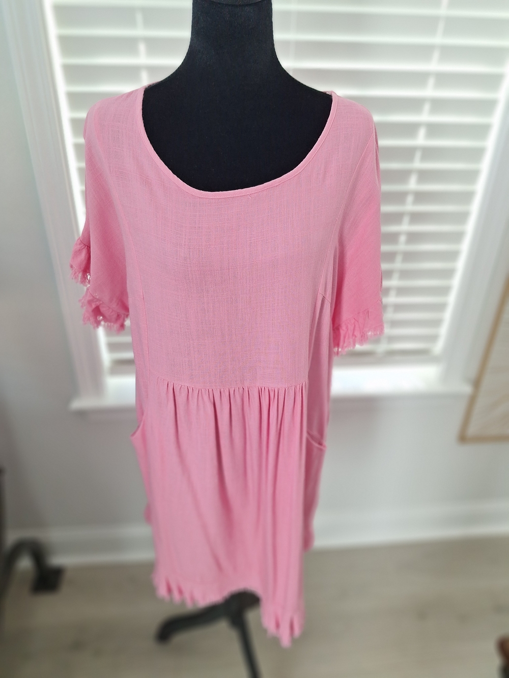 Umgee Pink Scoop Neck Short Sleeve Dress with Fringe